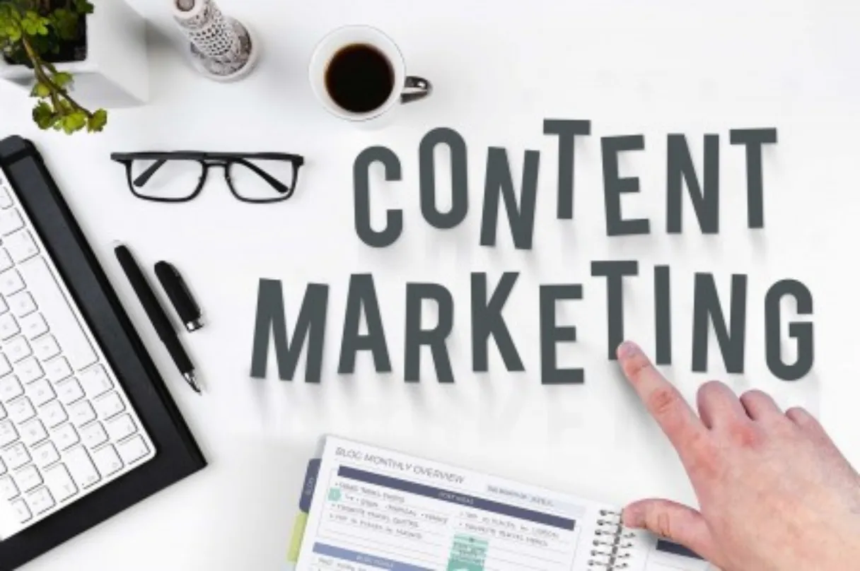 How to Create Wealth with Your Online Content Marketing and Become an Authority