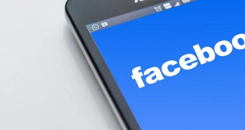 Converting Facebook Page Visitors into Likes