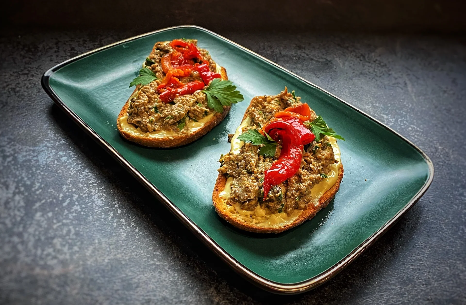 Creamy Mushroom Toast