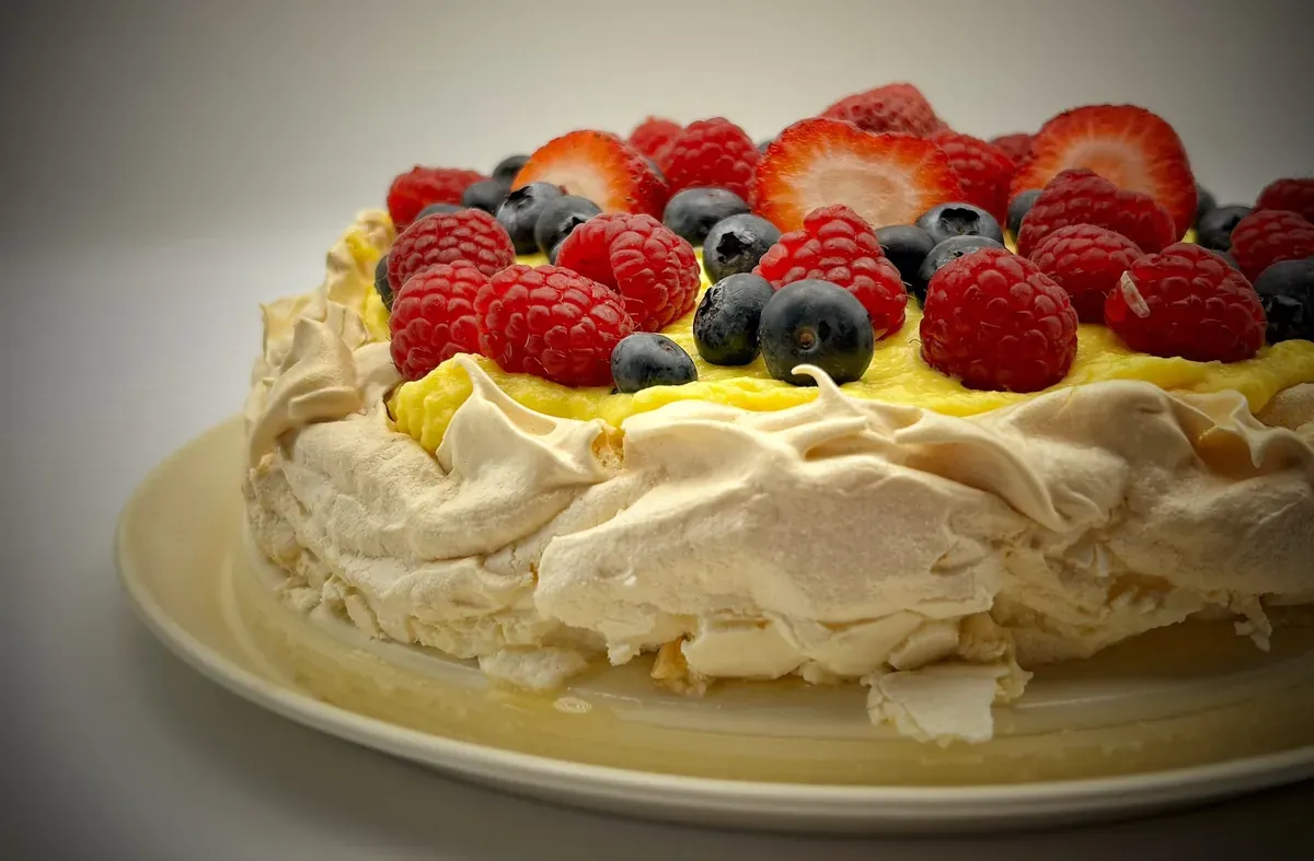 Vanilla Custard Pavlova Recipe  - Dessert - Food nerd rockstar