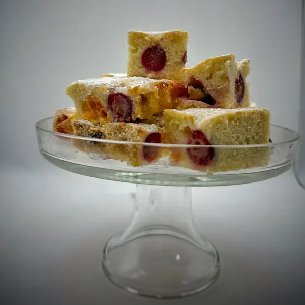 Lazy Summer Sponge Cake