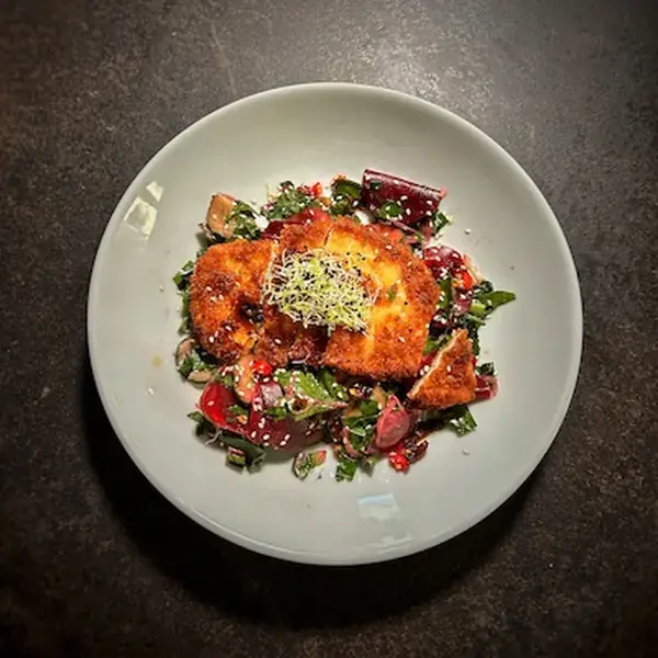 Crispy Chicken Cutlets Salad