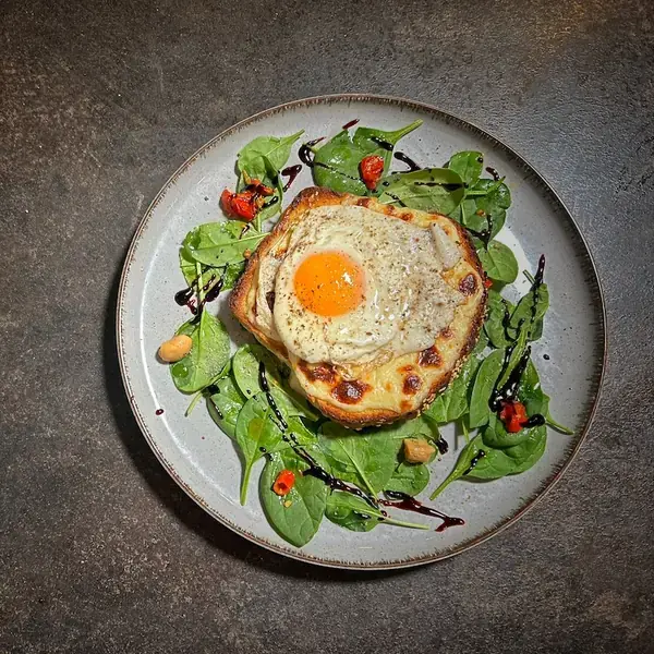 Croque Madame Sandwich for a Fabulous Morning