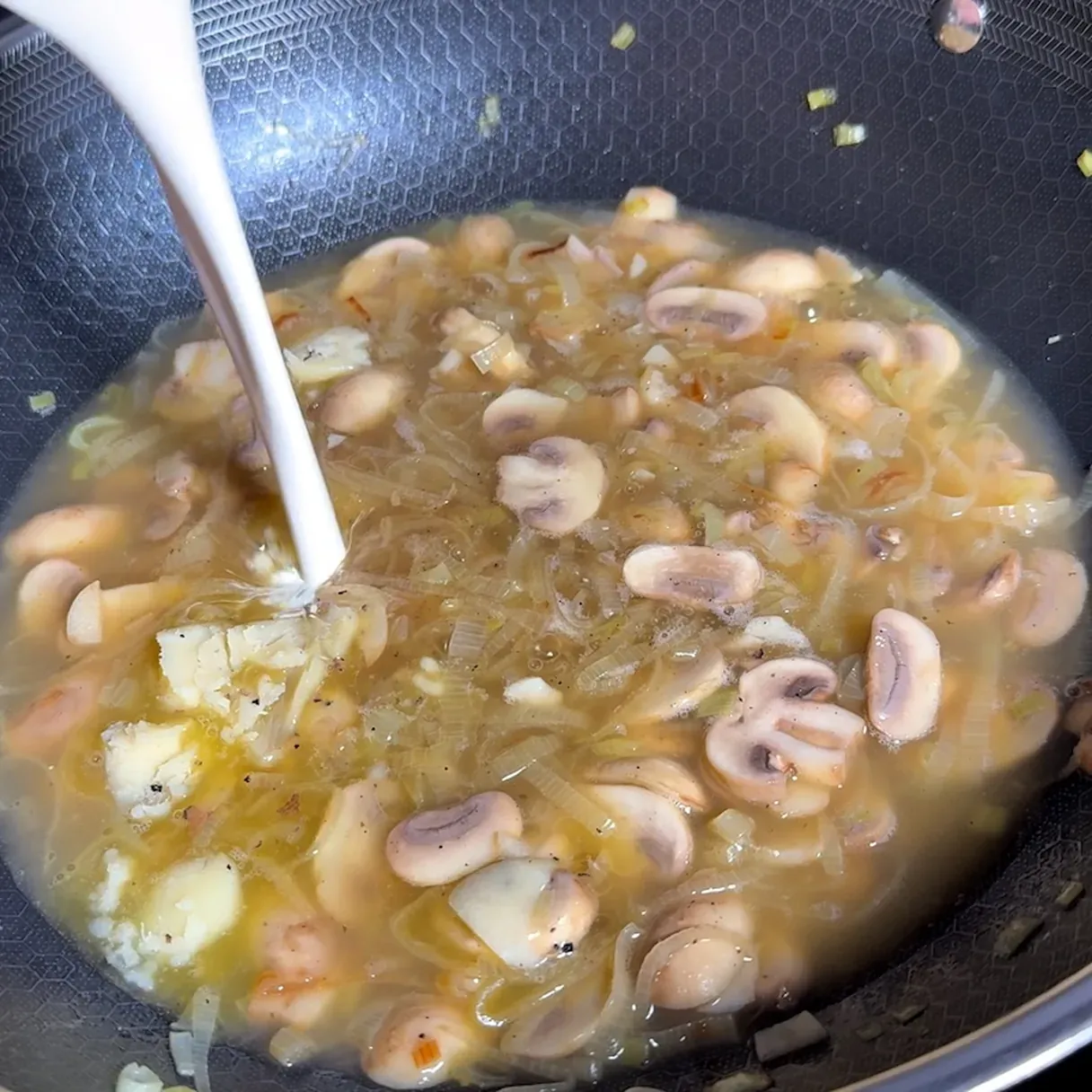 __wf_reserved_inherit