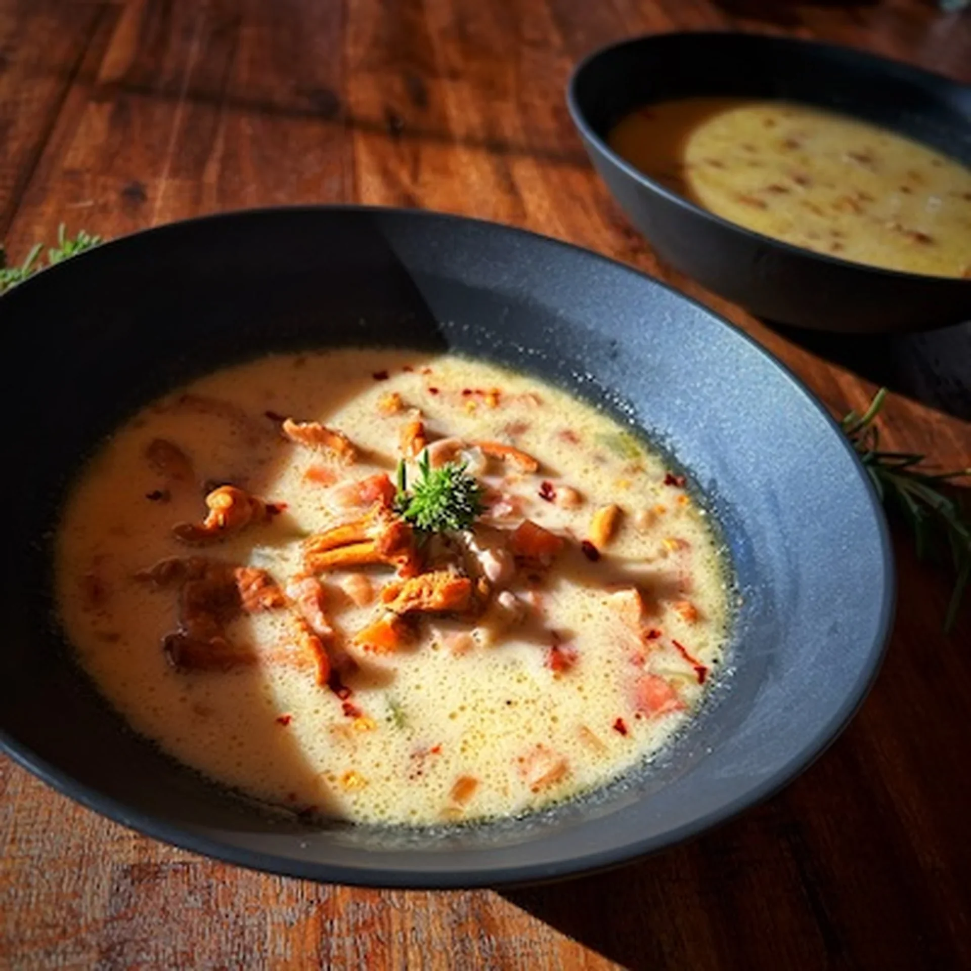 Creamy & Rich Chanterelle Mushroom Soup