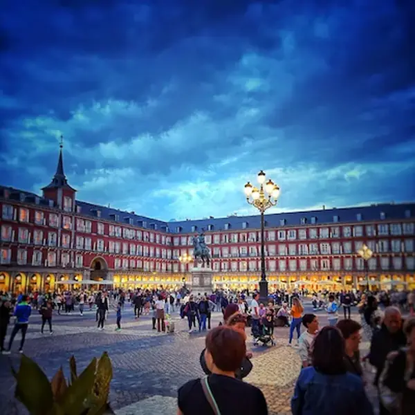 A Gastronomic Adventure: Eating Your Way Through Madrid