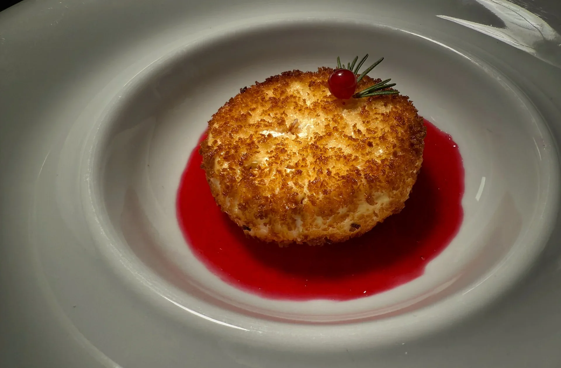 Creamy Breaded Camembert