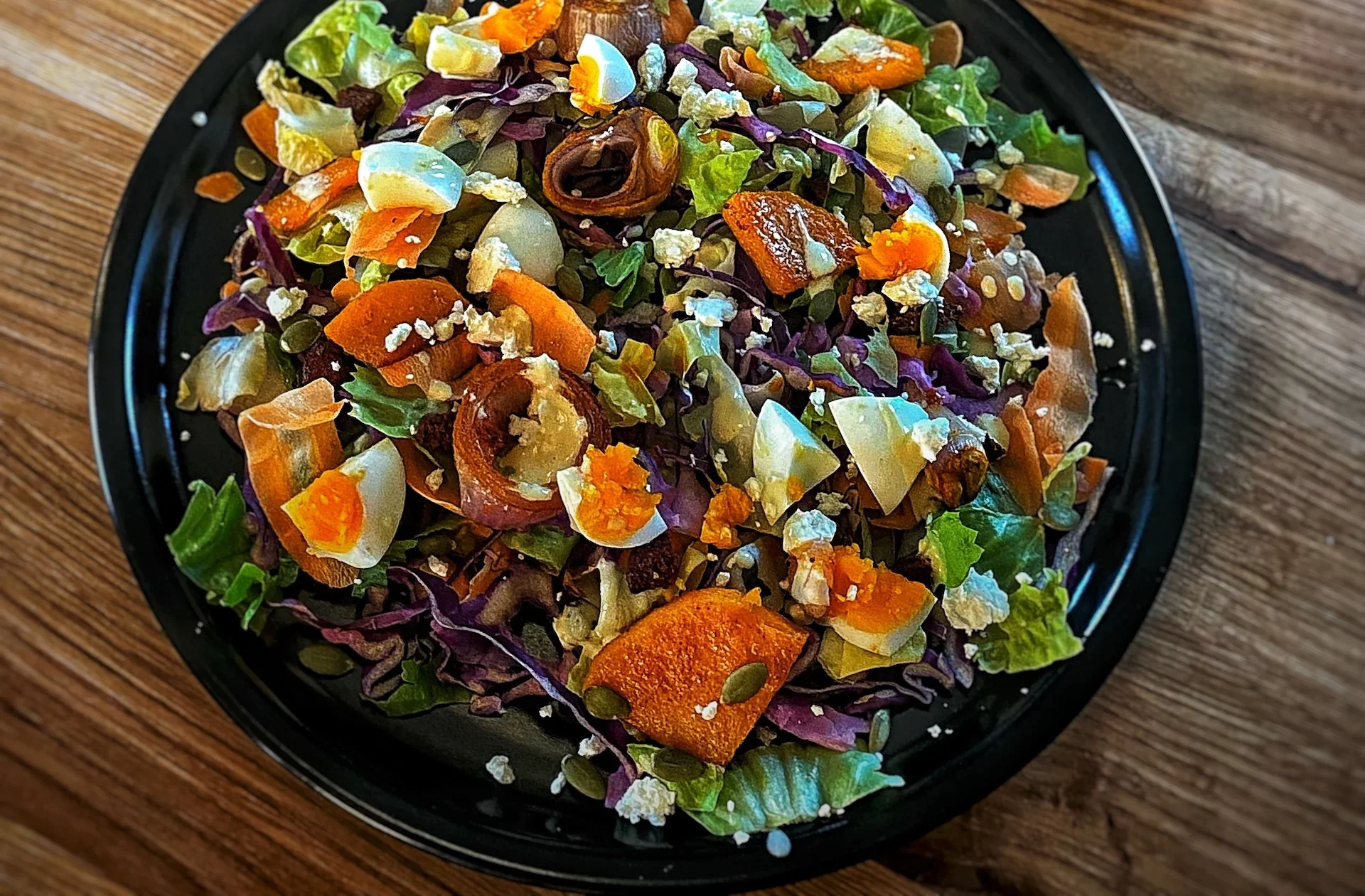 Autumn Salad with Butternut Squash and Cozy Feelings